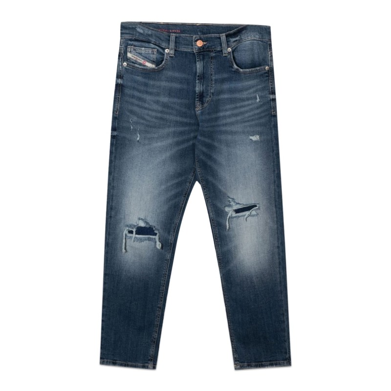 LUCAS JEANS WITH PATCH BREAKS