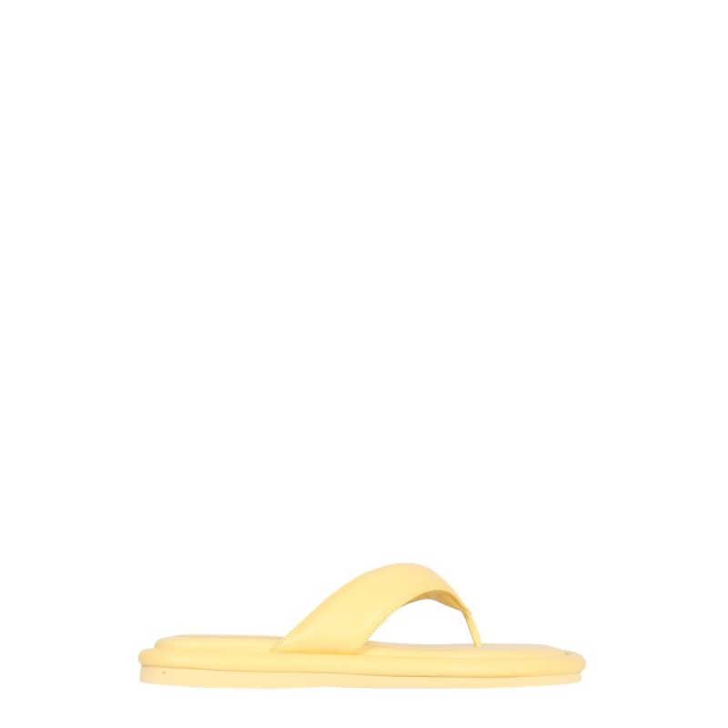 GIA 5 PUFFY FLAT SANDALS