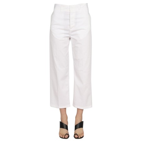 CROPPED FIT JEANS