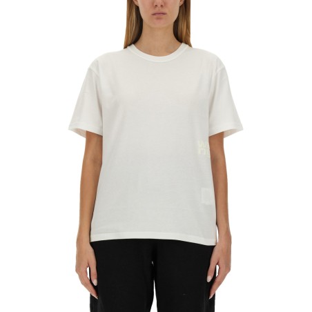 ESSENTIAL T-SHIRT