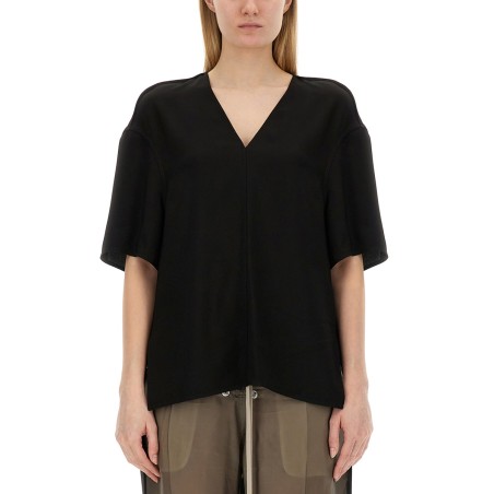 V-NECK T-SHIRT
