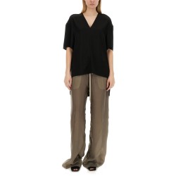 V-NECK T-SHIRT