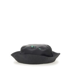 BUCKET HAT WITH LOGO