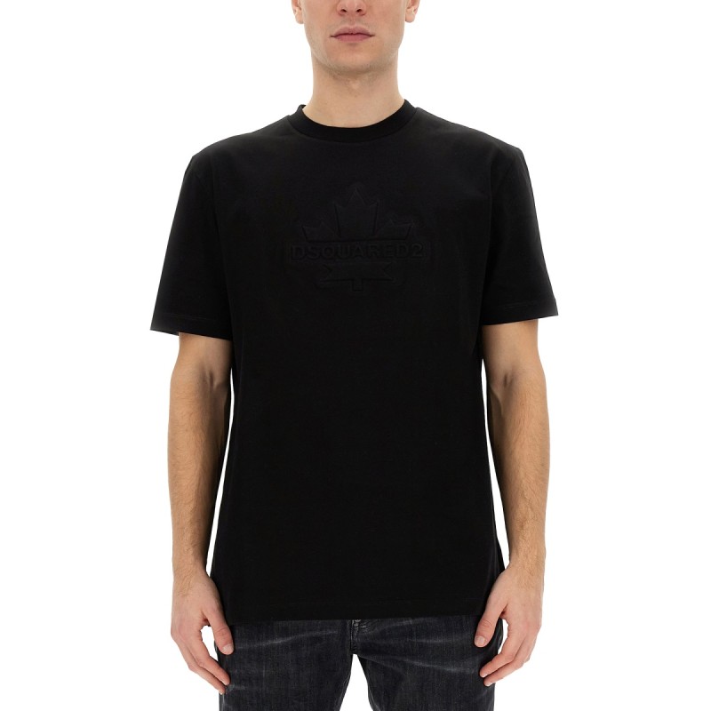 T-SHIRT WITH LOGO