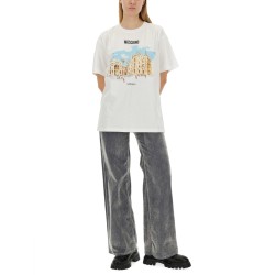 T-SHIRT WITH LOGO