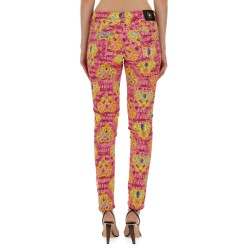 SKINNY FIT JEANS