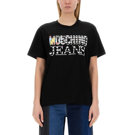 T-SHIRT WITH LOGO