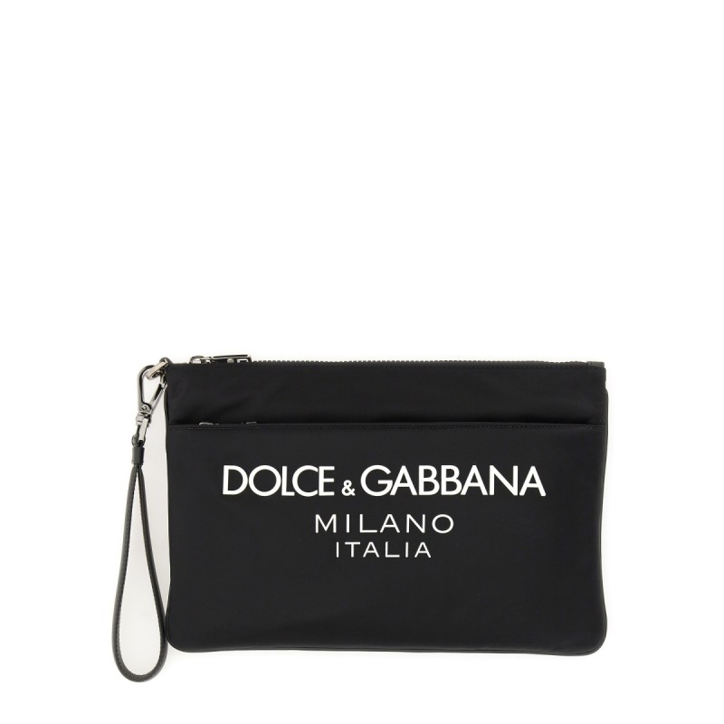 POUCH WITH RUBBERIZED LOGO