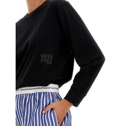 EMBOSSED LOGO T-SHIRT