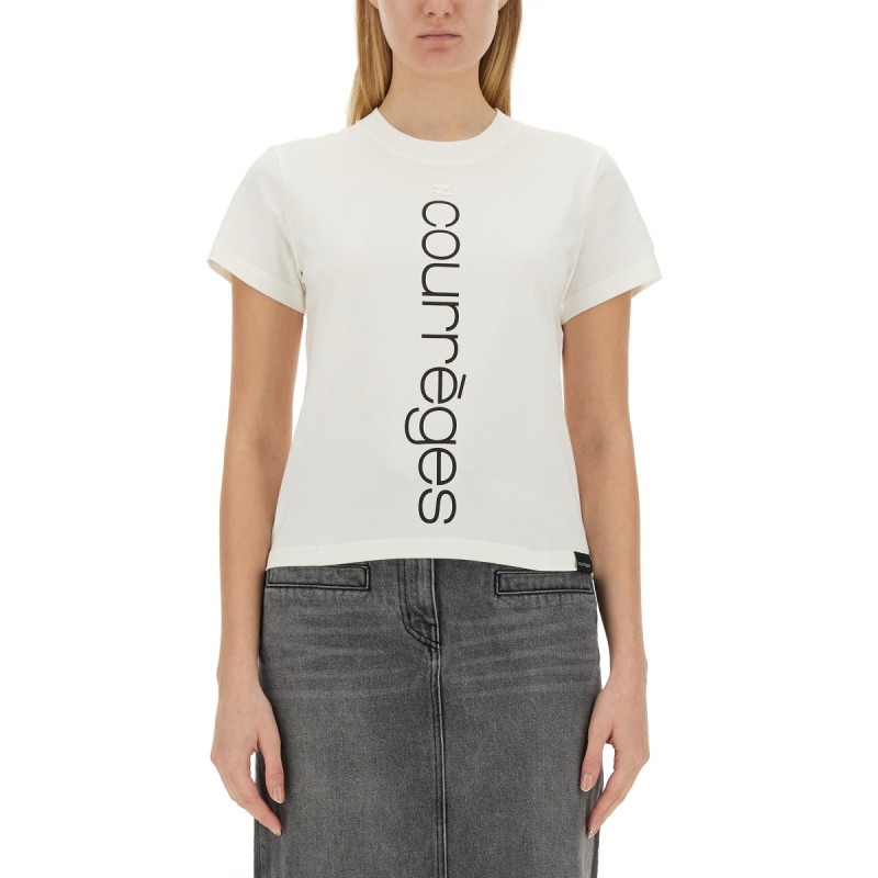 T-SHIRT WITH LOGO