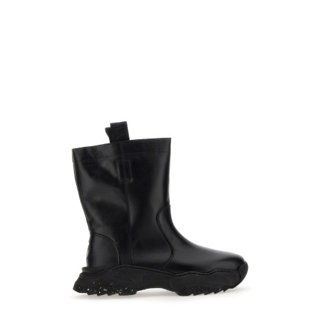 DEALER BOOT