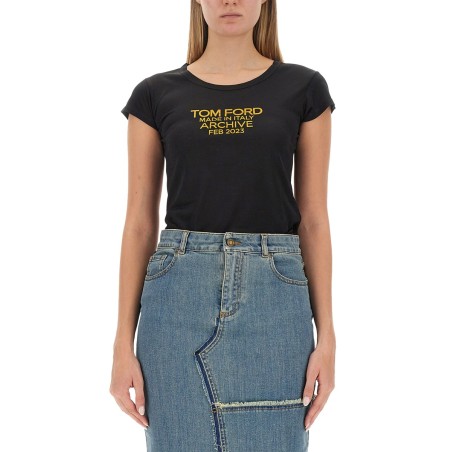 T-SHIRT WITH LOGO