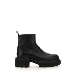 LEATHER BOOT