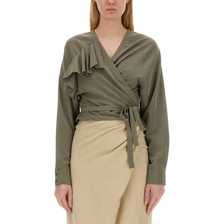 TOP WITH RUFFLES