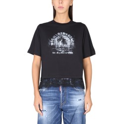 T-SHIRT WITH LOGO