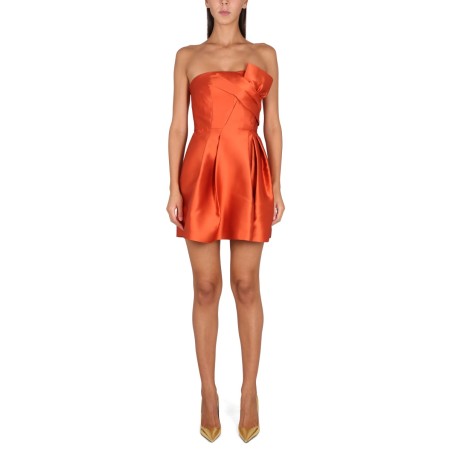 SHOULDERED DRESS.
