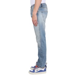 SLIM FIT JEANS