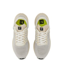 SNEAKER WITH LOGO