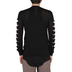 MESH WITH CUT-OUT DETAILS