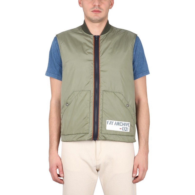 ARCHIVE VEST.