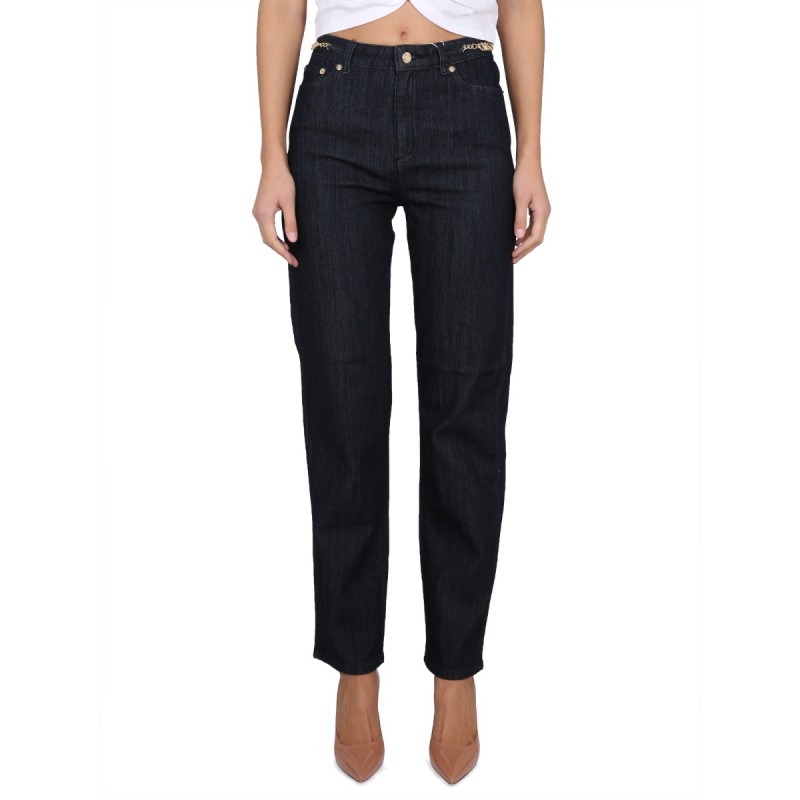 STRAIGHT LEG JEANS
