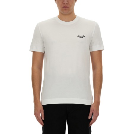 SLIM FIT T-SHIRT