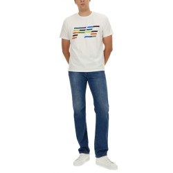 T-SHIRT WITH LOGO