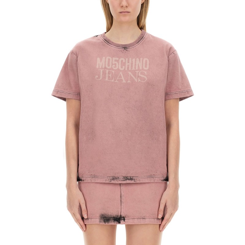 T-SHIRT WITH LOGO