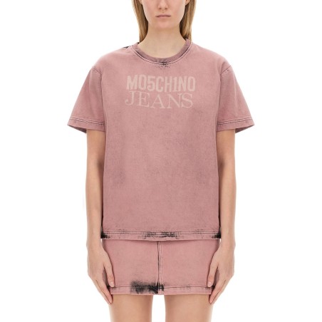 T-SHIRT WITH LOGO
