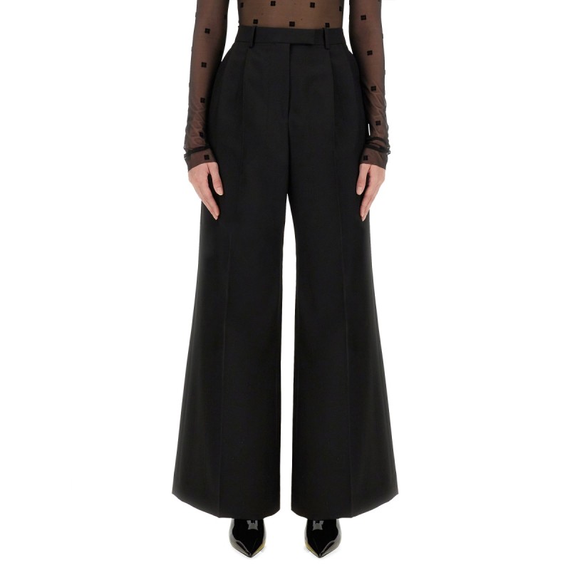 PANTSUIT