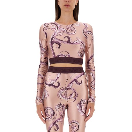 TOP CROPPED