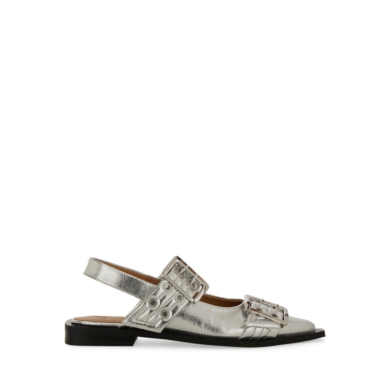 BALLERINA WITH BUCKLE