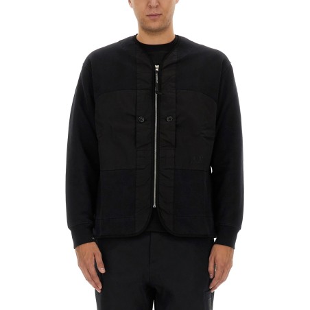 ZIP SWEATSHIRT.