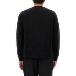 ZIP SWEATSHIRT.