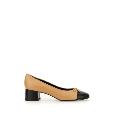 PUMPS WITH CONTRASTING TOE