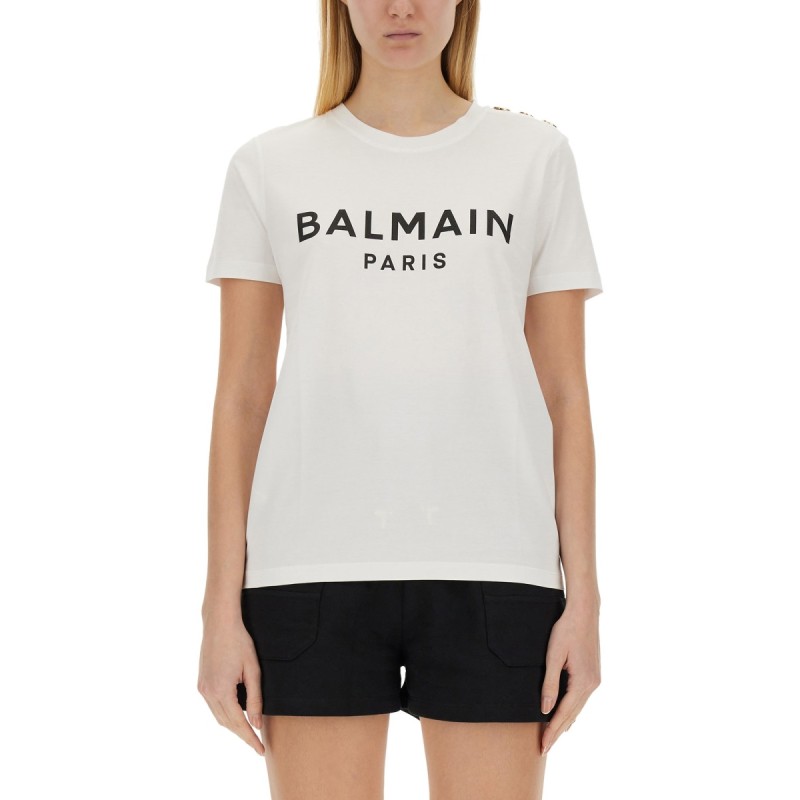 T-SHIRT WITH LOGO