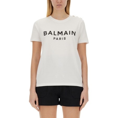 T-SHIRT WITH LOGO
