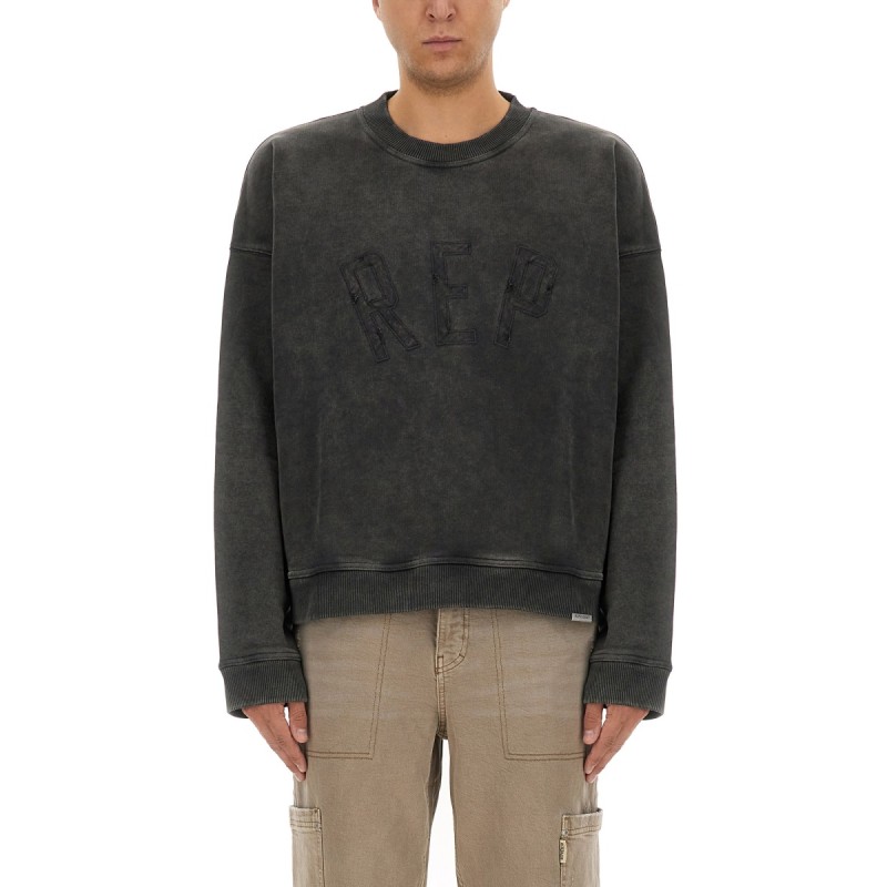 "REP APPLIQUE" SWEATSHIRT