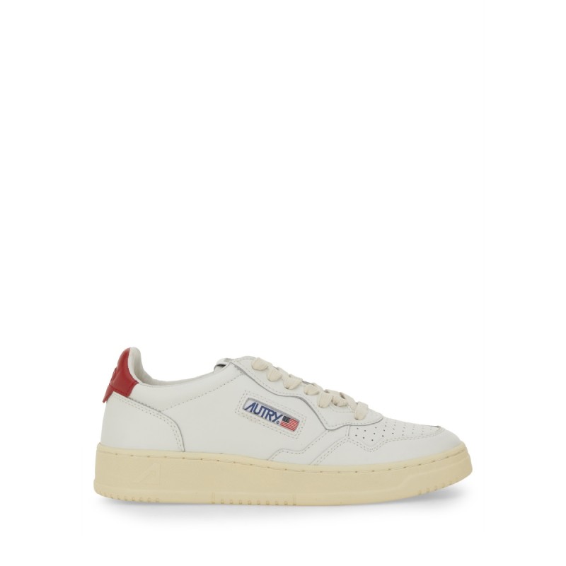 "MEDALIST" LOW SNEAKER