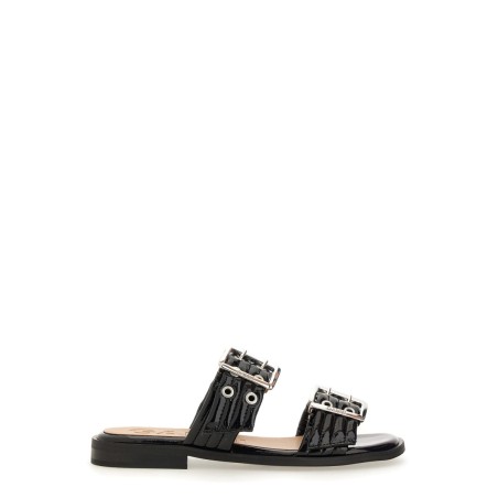 SANDAL WITH BUCKLE