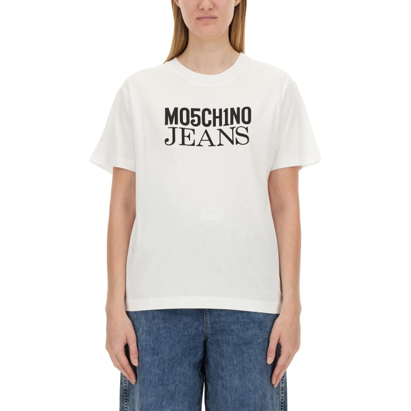 T-SHIRT WITH LOGO