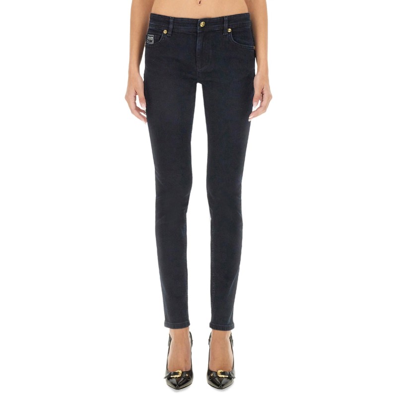 SLIM FIT JEANS