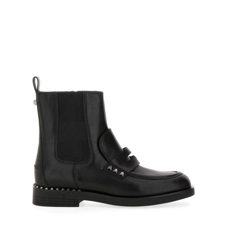 BOOT WINGS STUDS