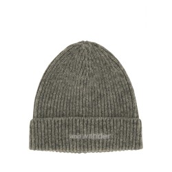 BEANIE HAT WITH LOGO