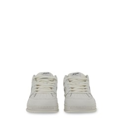 SNEAKER "AREA"
