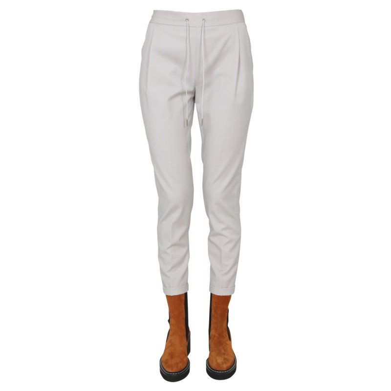 PANTS WITH SHINY DETAIL