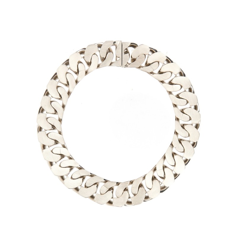 MEDIUM G CHAIN NECKLACE
