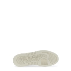 SNEAKER "SAYS IT"