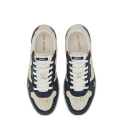 SNEAKER "SAYS IT"