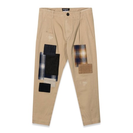 PANTS WITH PATCHES